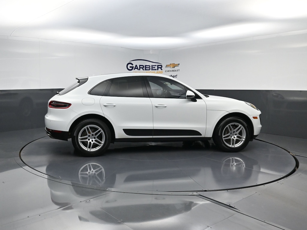 Used 2017 Porsche Macan Base SUV