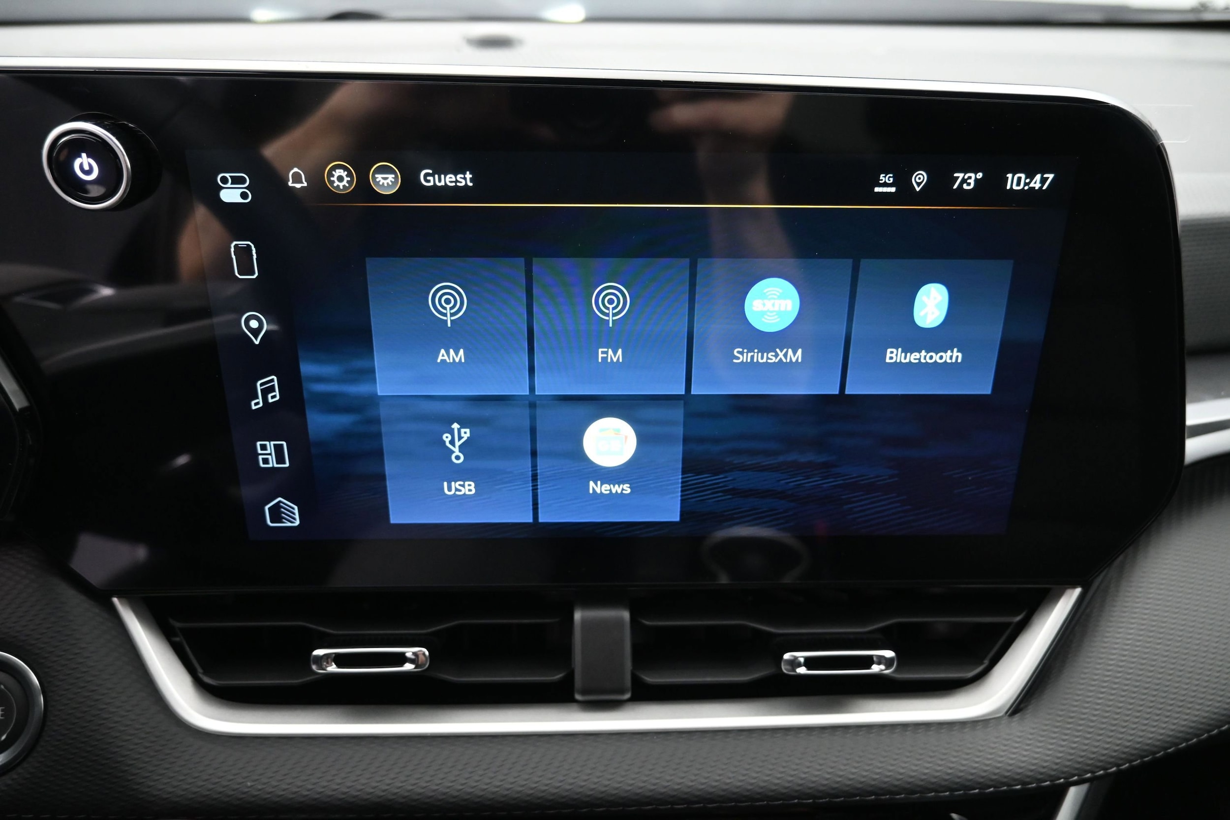 2026 Chevrolet Equinox LT - Photo 32
