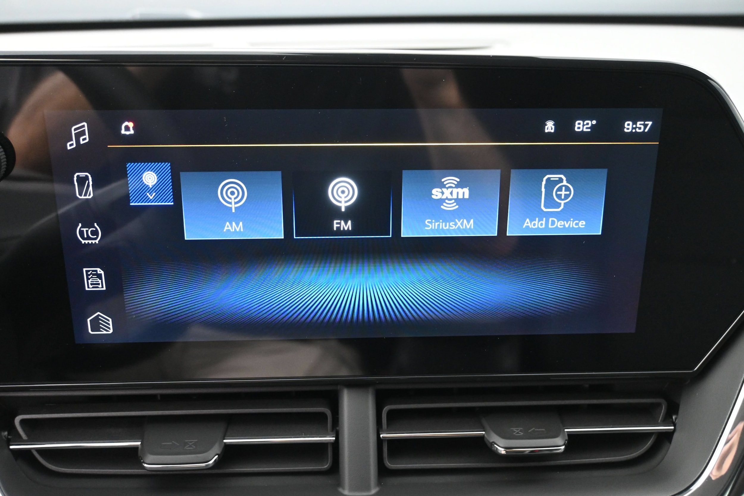 2026 Chevrolet Trax LT - Photo 32