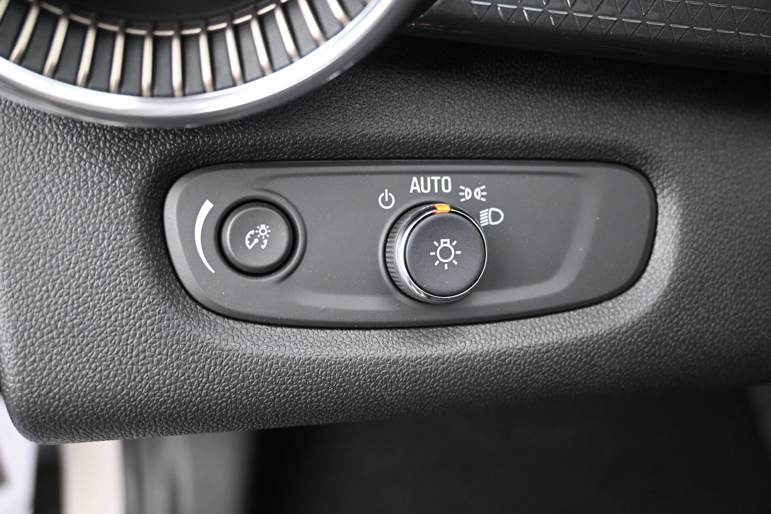 2026 Chevrolet Trax Activ - Photo 26