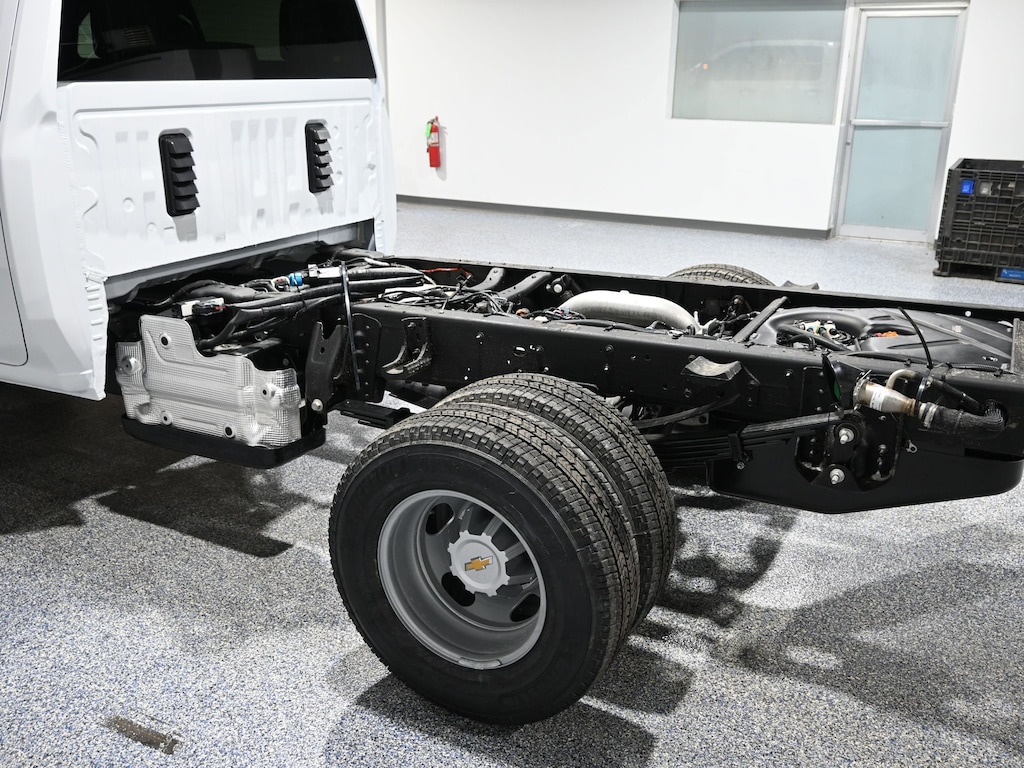 New 2026 Chevrolet Silverado 3500 HD Chassis Cab Work Truck Truck