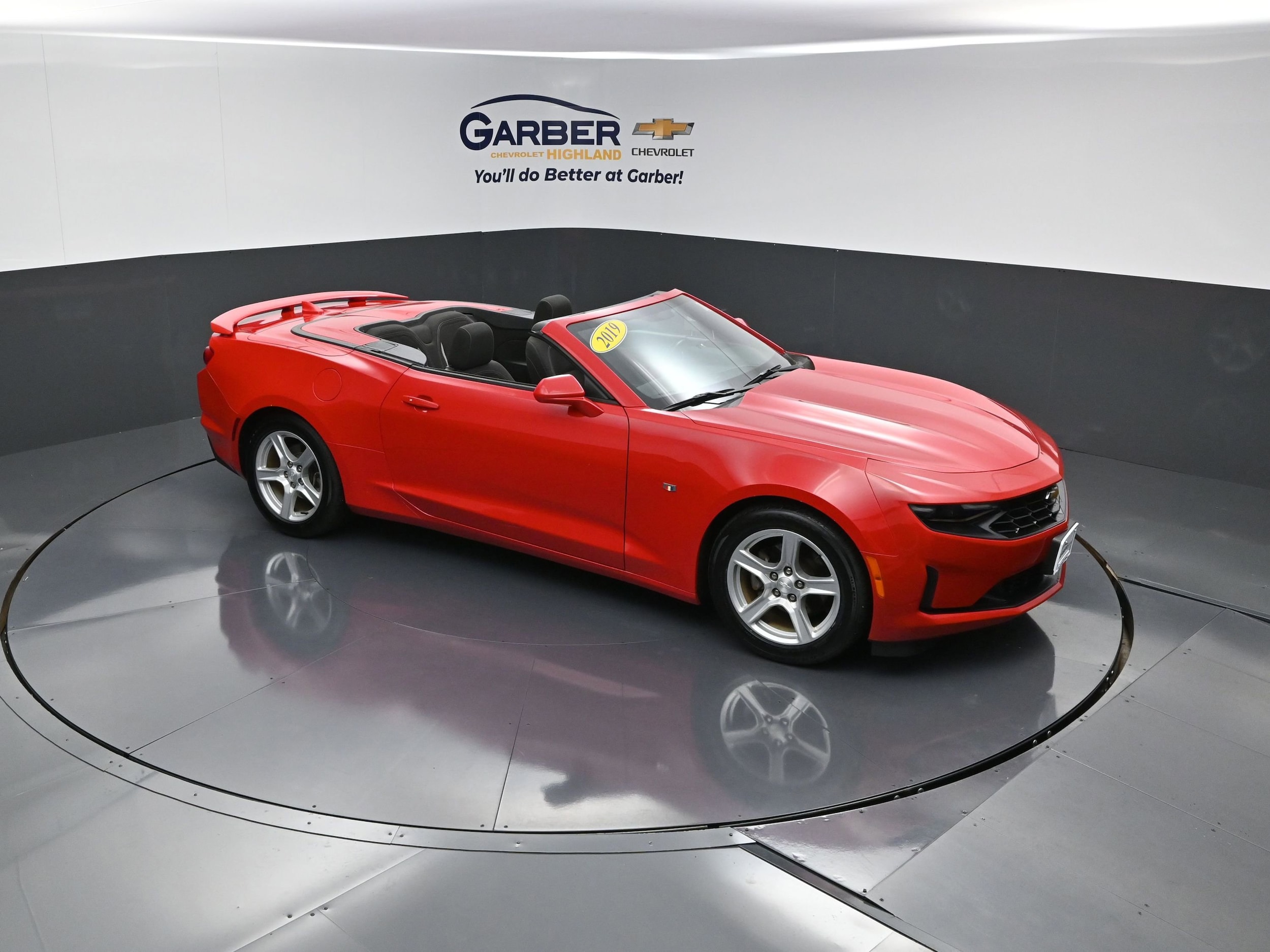 2019 Chevrolet Camaro 1LT's photo