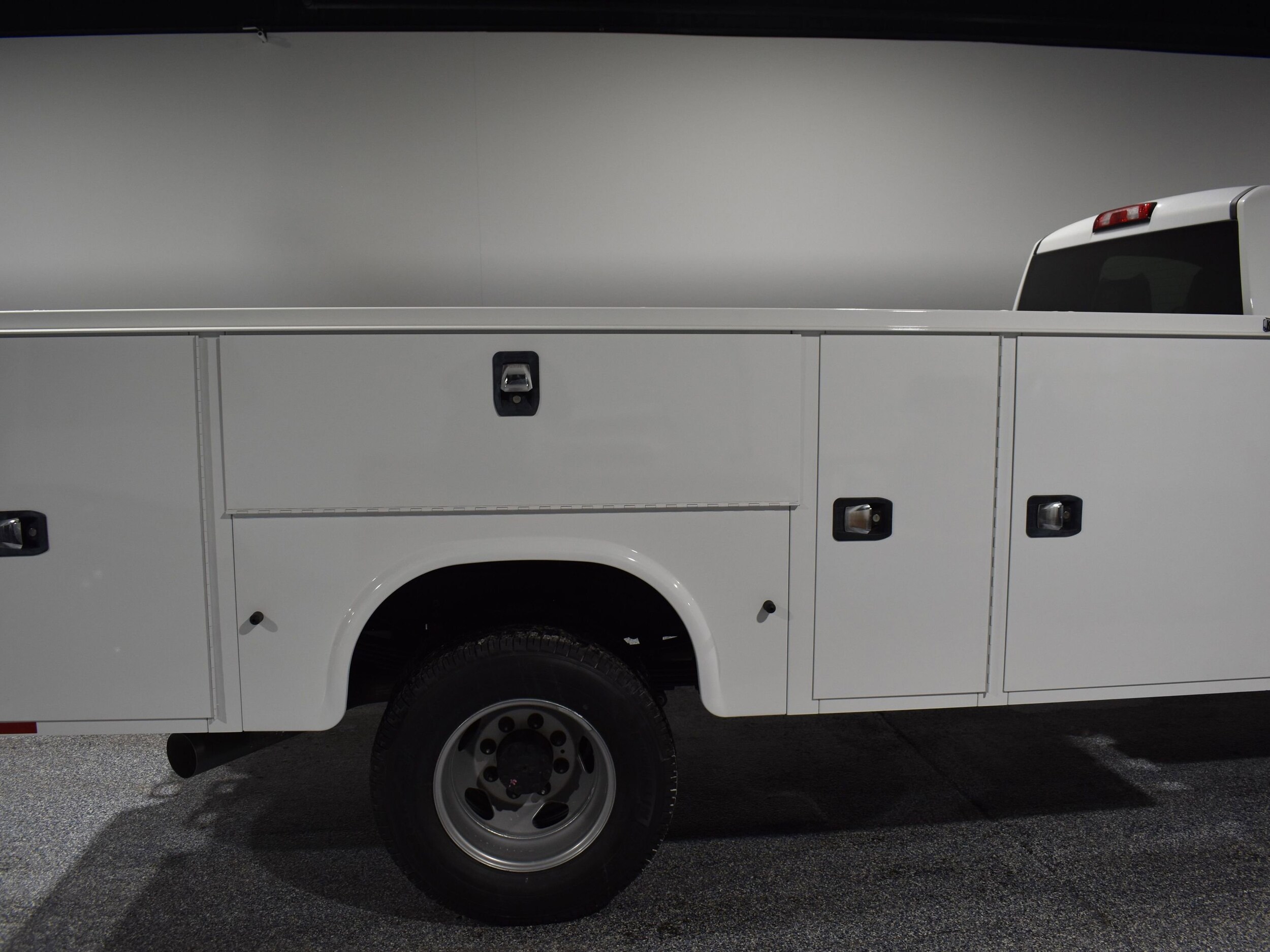 2025 Chevrolet Silverado 3500 HD Work Truck - Photo 9