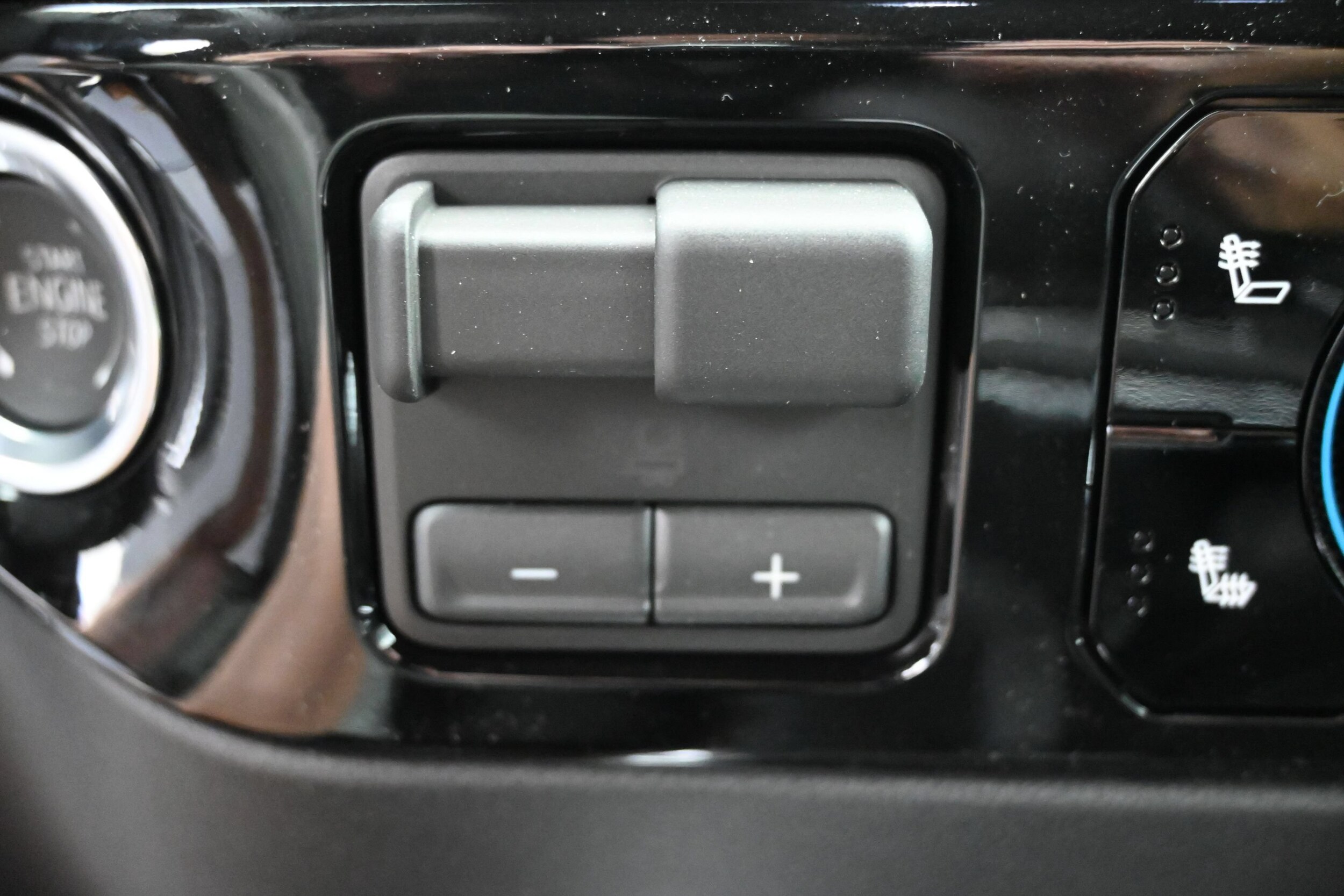 2026 Chevrolet Silverado 1500 RST - Photo 44
