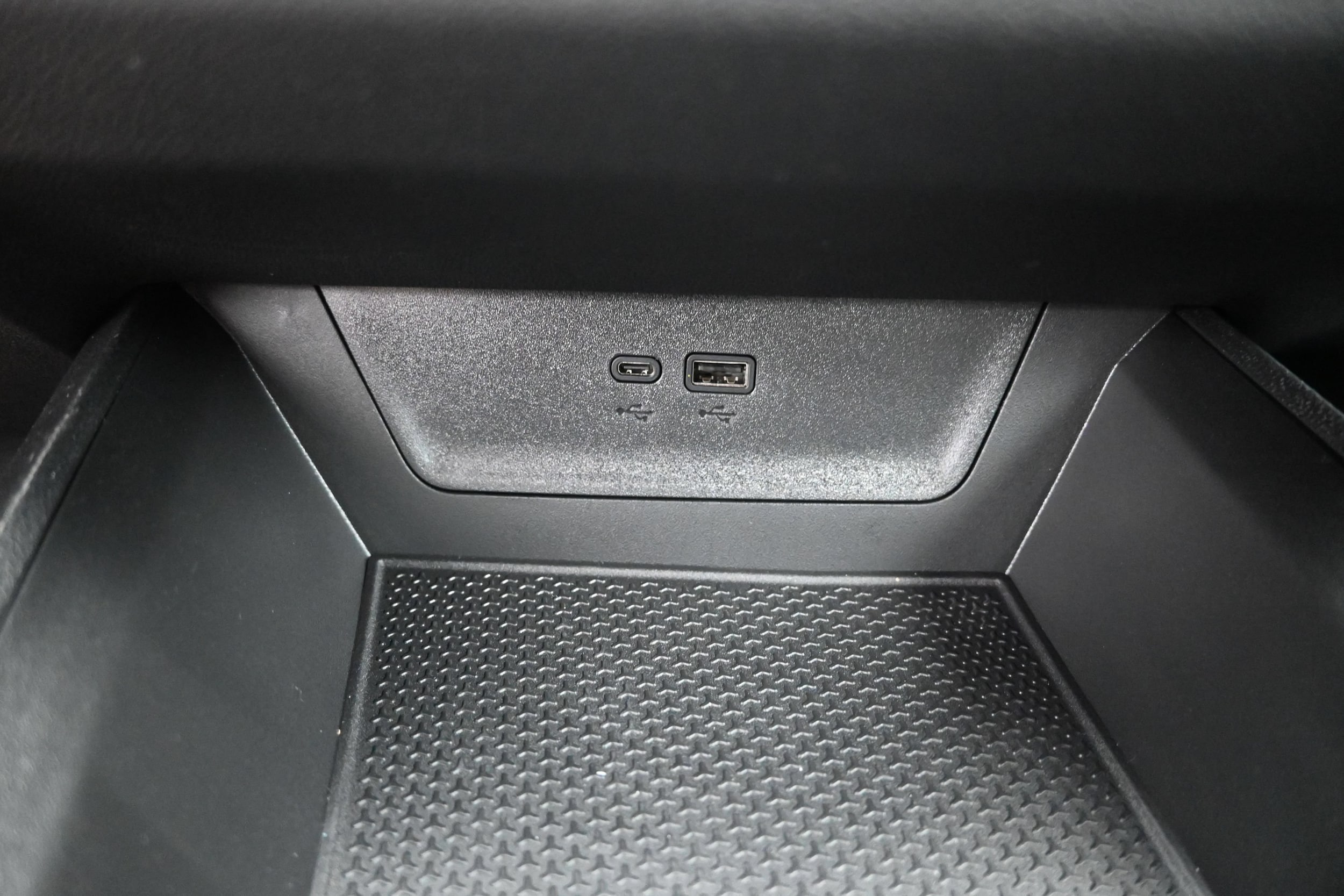 2027 Chevrolet Equinox LT - Photo 39