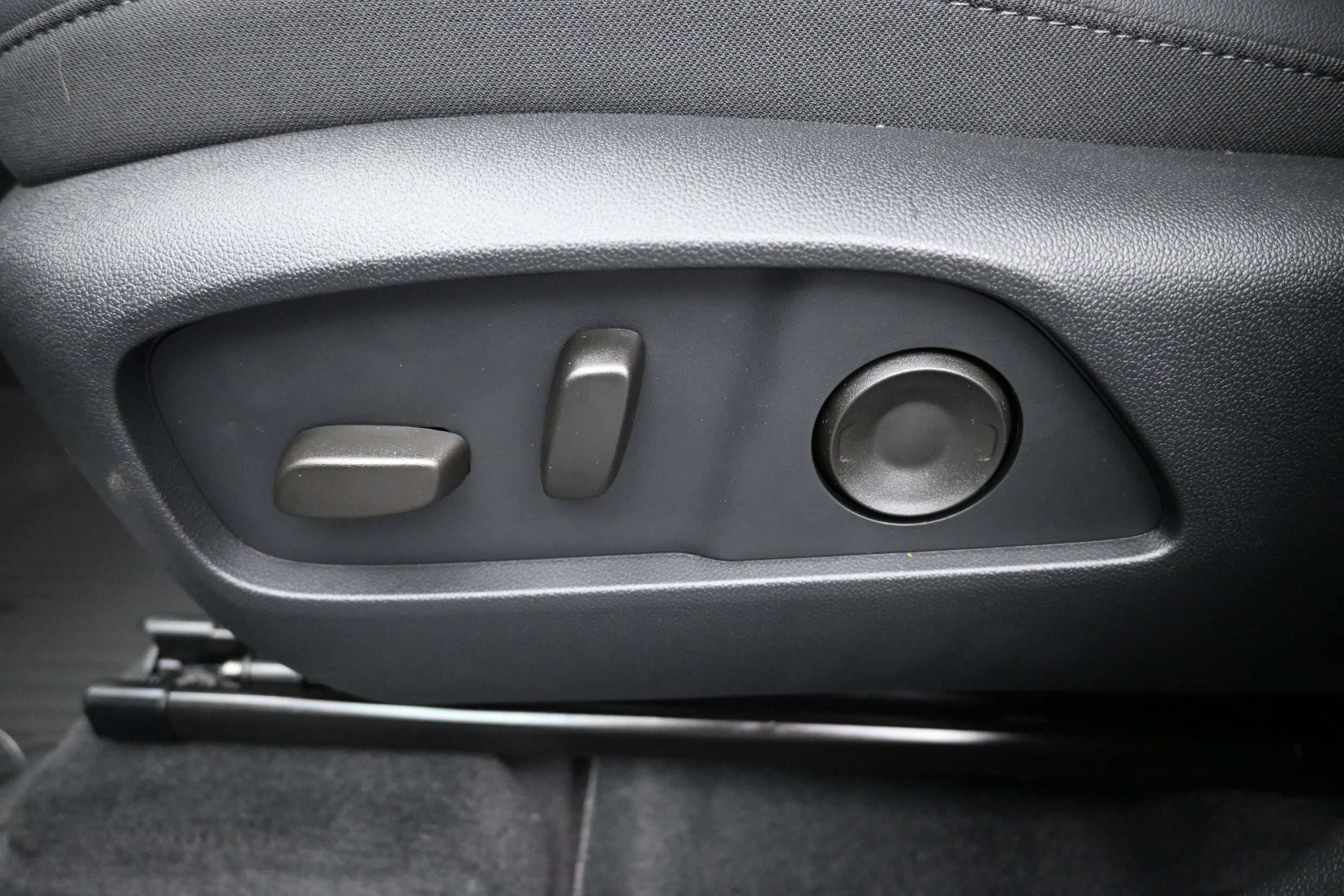 2027 Chevrolet Equinox LT - Photo 20
