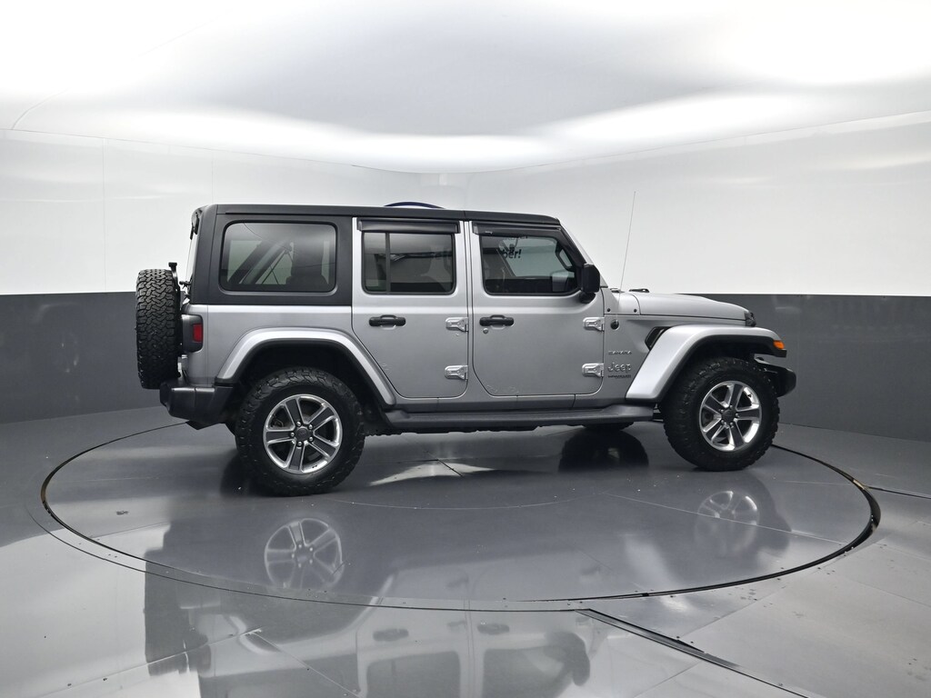 Used 2018 Jeep Wrangler Unlimited Sahara 4x4 SUV