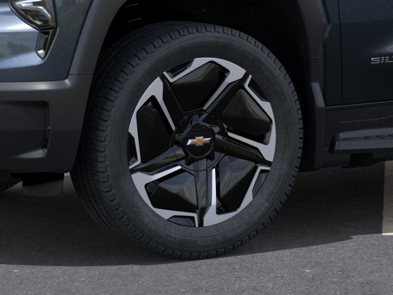 2026 Chevrolet Silverado EV LT - Photo 80