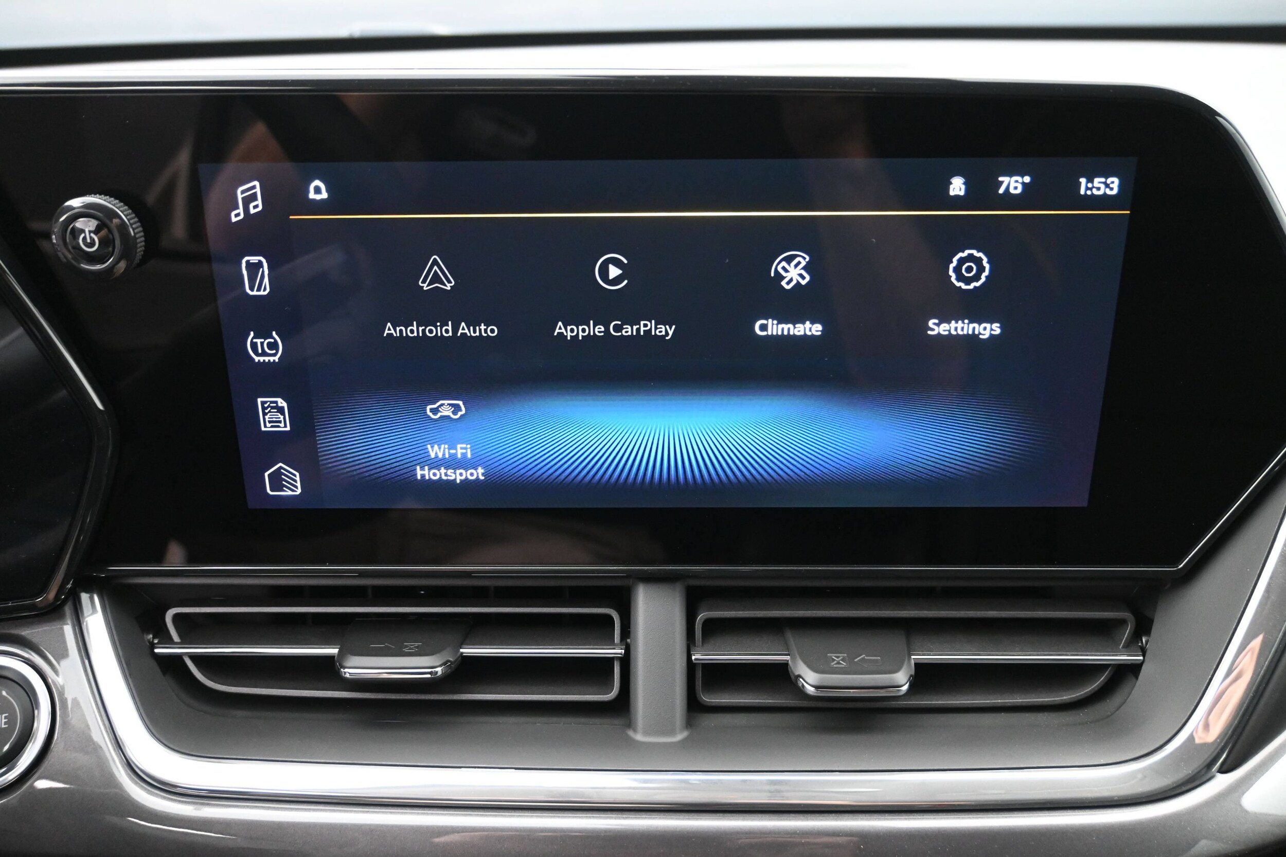 2026 Chevrolet Trax Activ - Photo 34