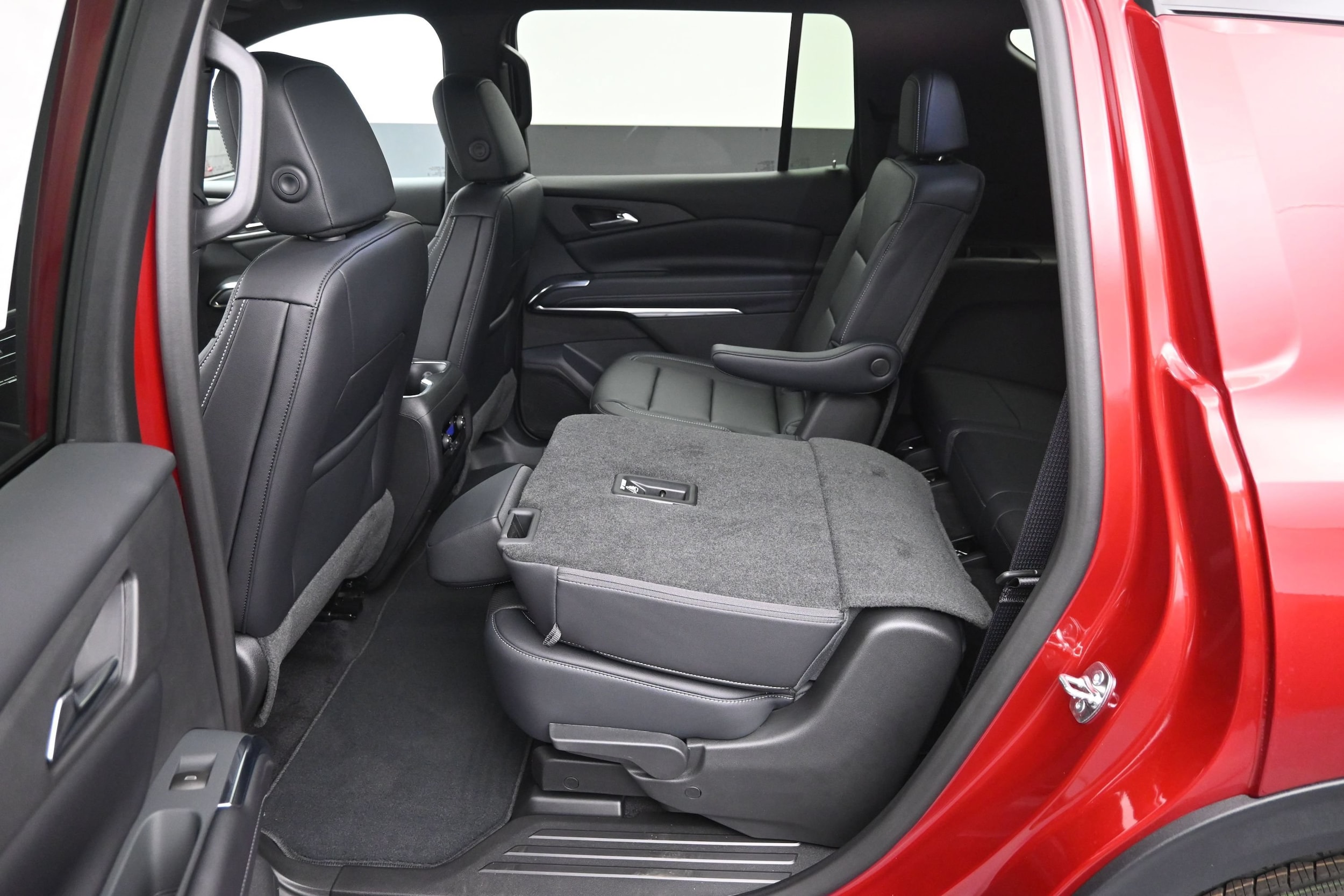 2026 Chevrolet Traverse LT - Photo 51