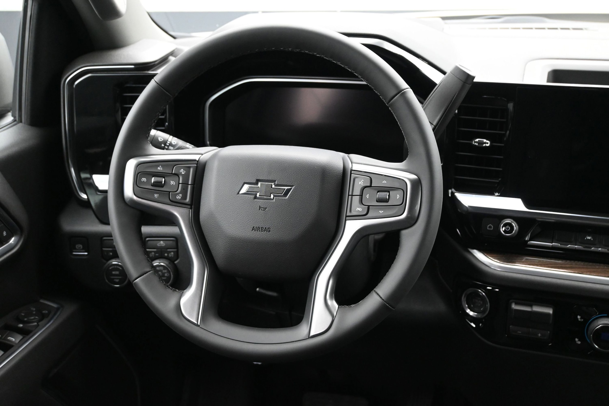 2026 Chevrolet Silverado 1500 RST - Photo 17