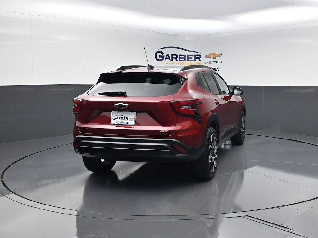 Used 2025 Chevrolet Trax 2RS SUV