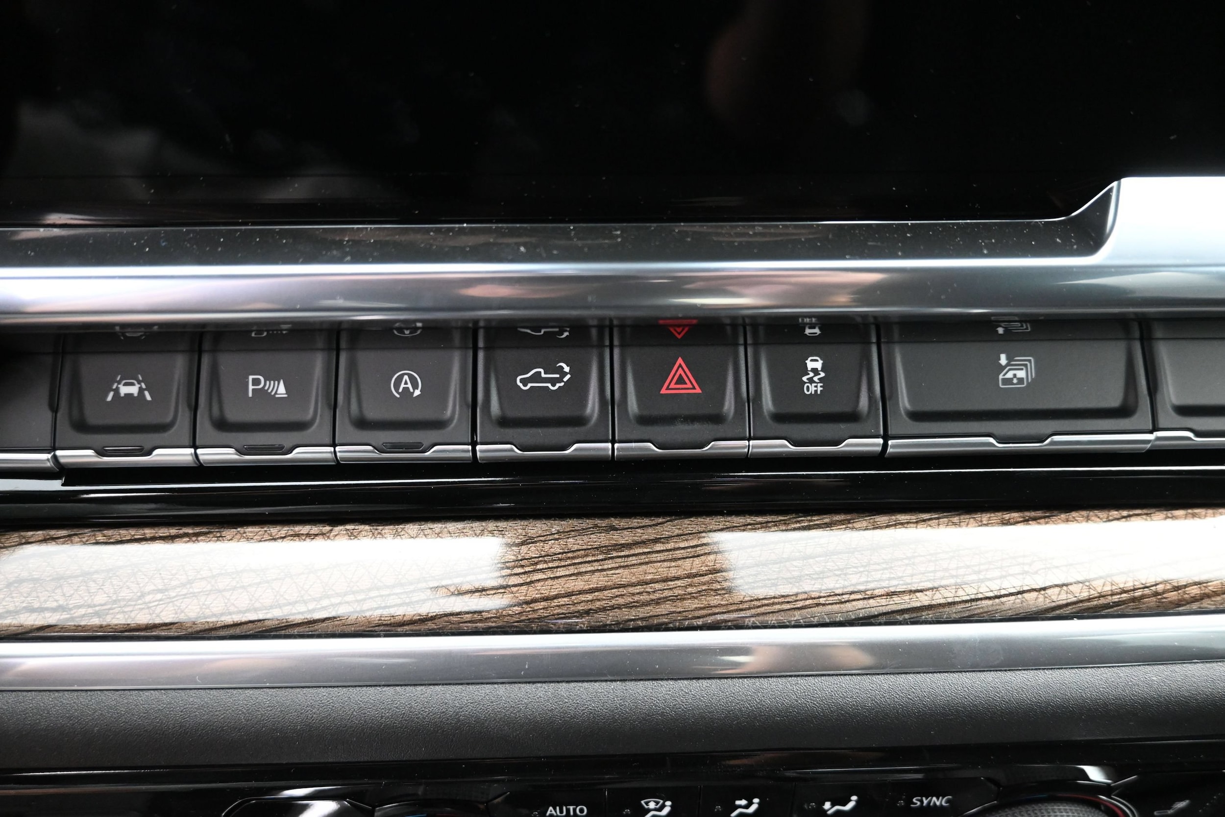 2026 Chevrolet Silverado 1500 RST - Photo 43