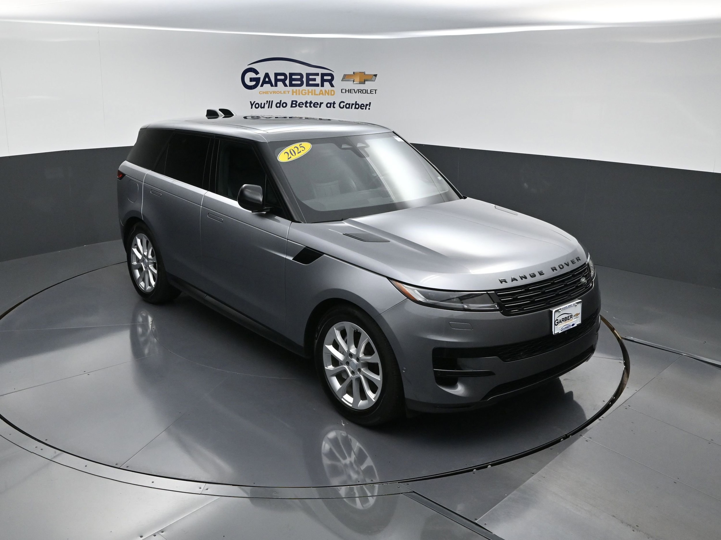 2025 Land Rover Range Rover Sport P360 SE MHEV's photo