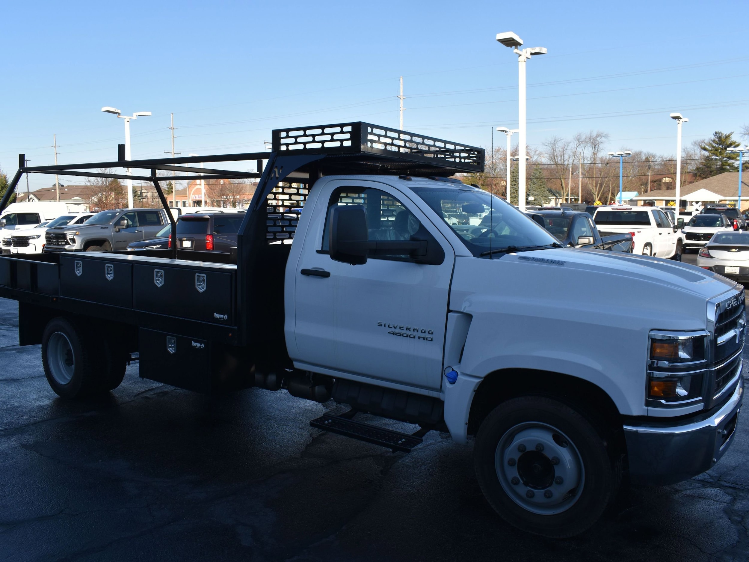 2024 Chevrolet Silverado 4500 Medium Duty Chassis Cab Work Truck's photo
