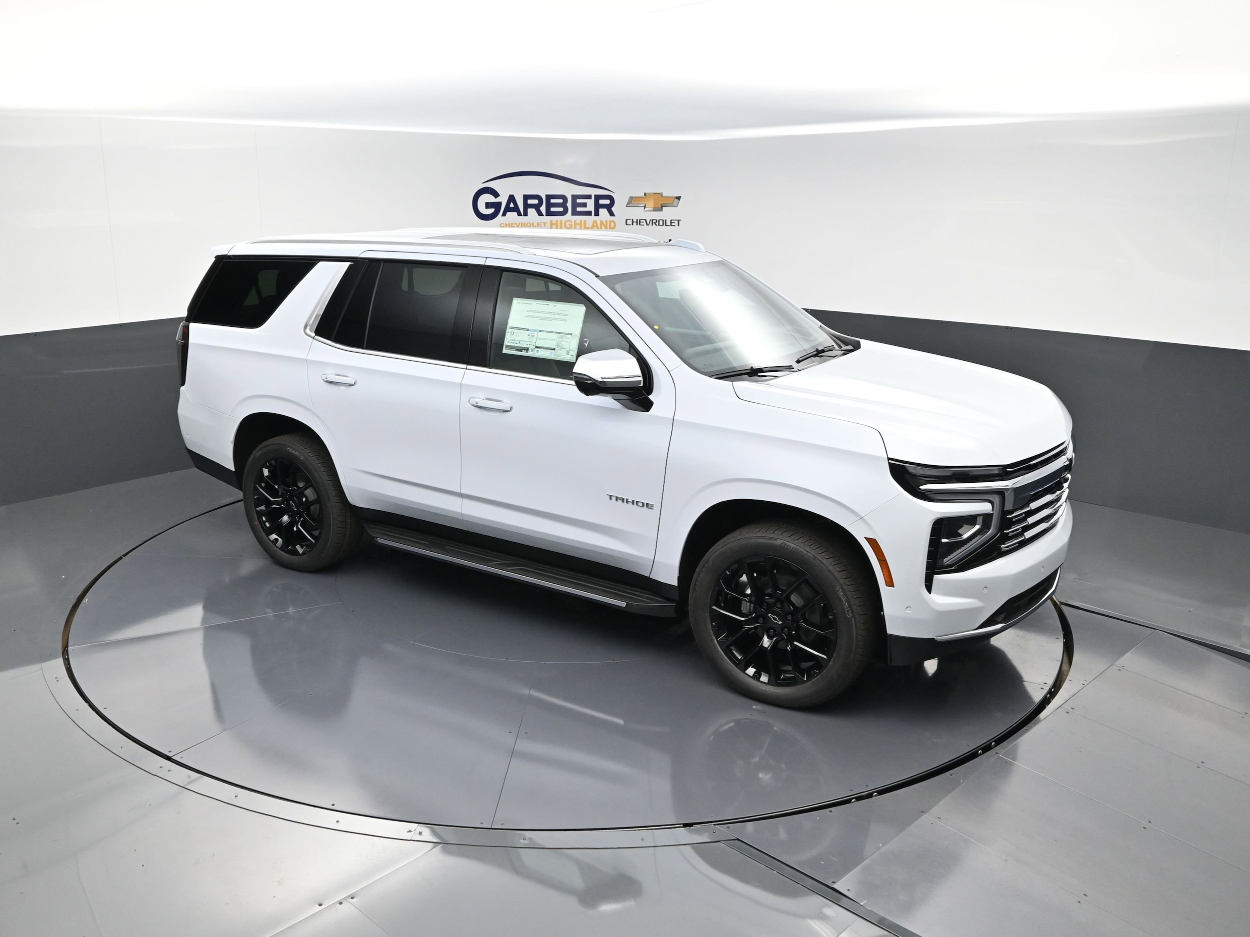 2026 Chevrolet Tahoe Premier's photo