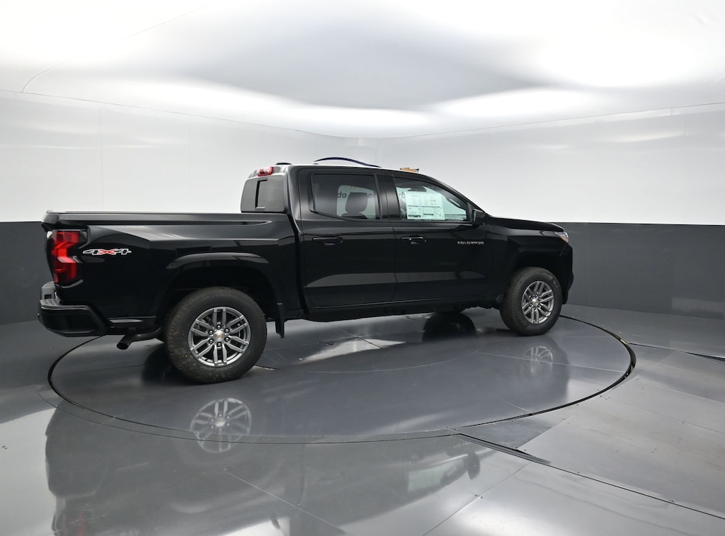 New 2026 Chevrolet Colorado LT Truck