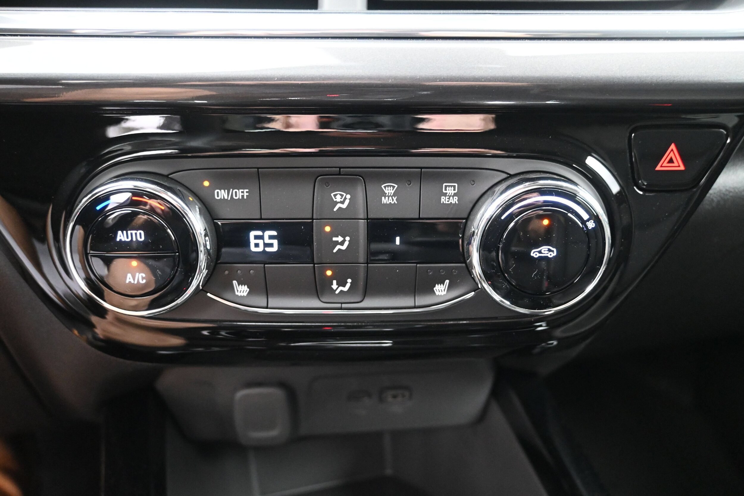 2026 Chevrolet Trax Activ - Photo 38