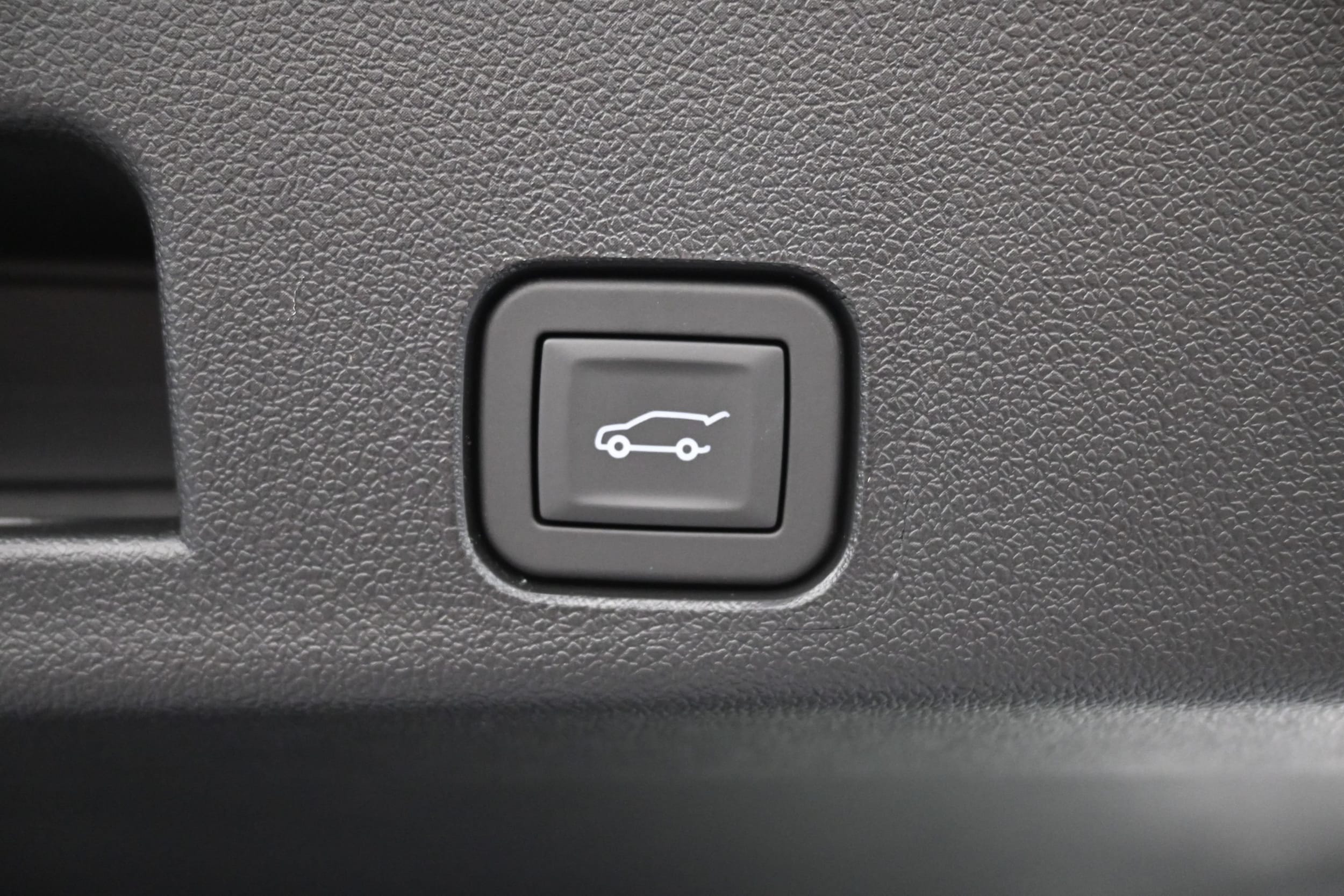 2027 Chevrolet Traverse RS - Photo 68