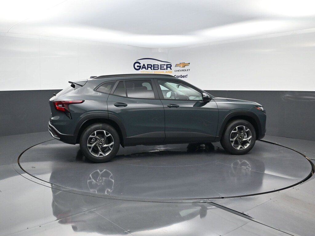New 2026 Chevrolet Trax LT SUV