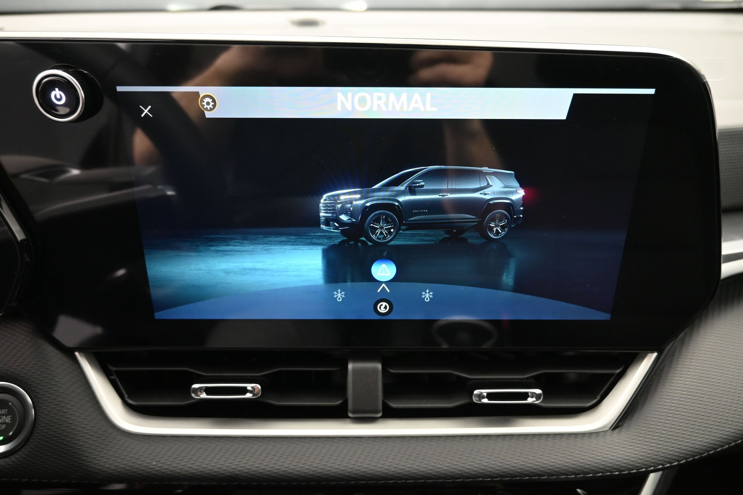 2026 Chevrolet Equinox LT - Photo 37