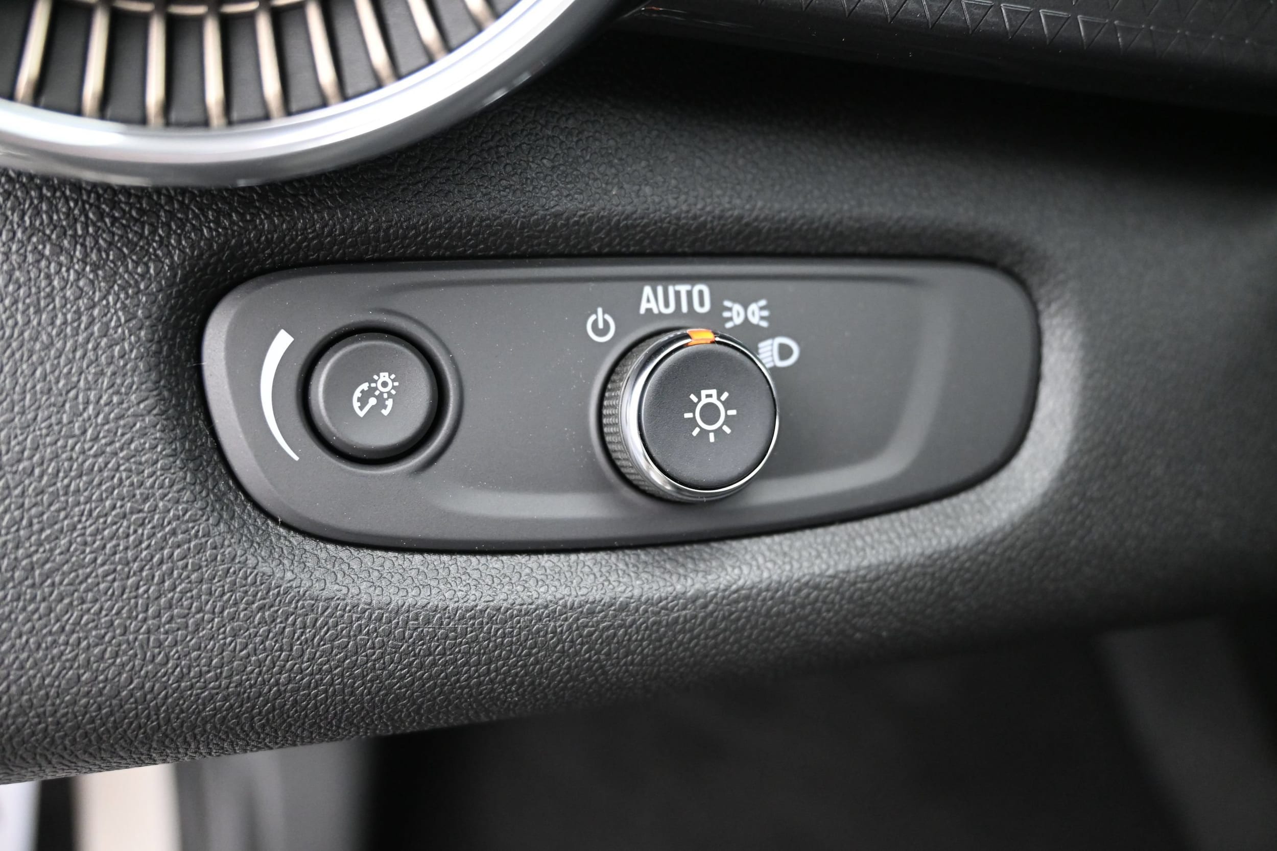 2026 Chevrolet Trax Activ - Photo 26