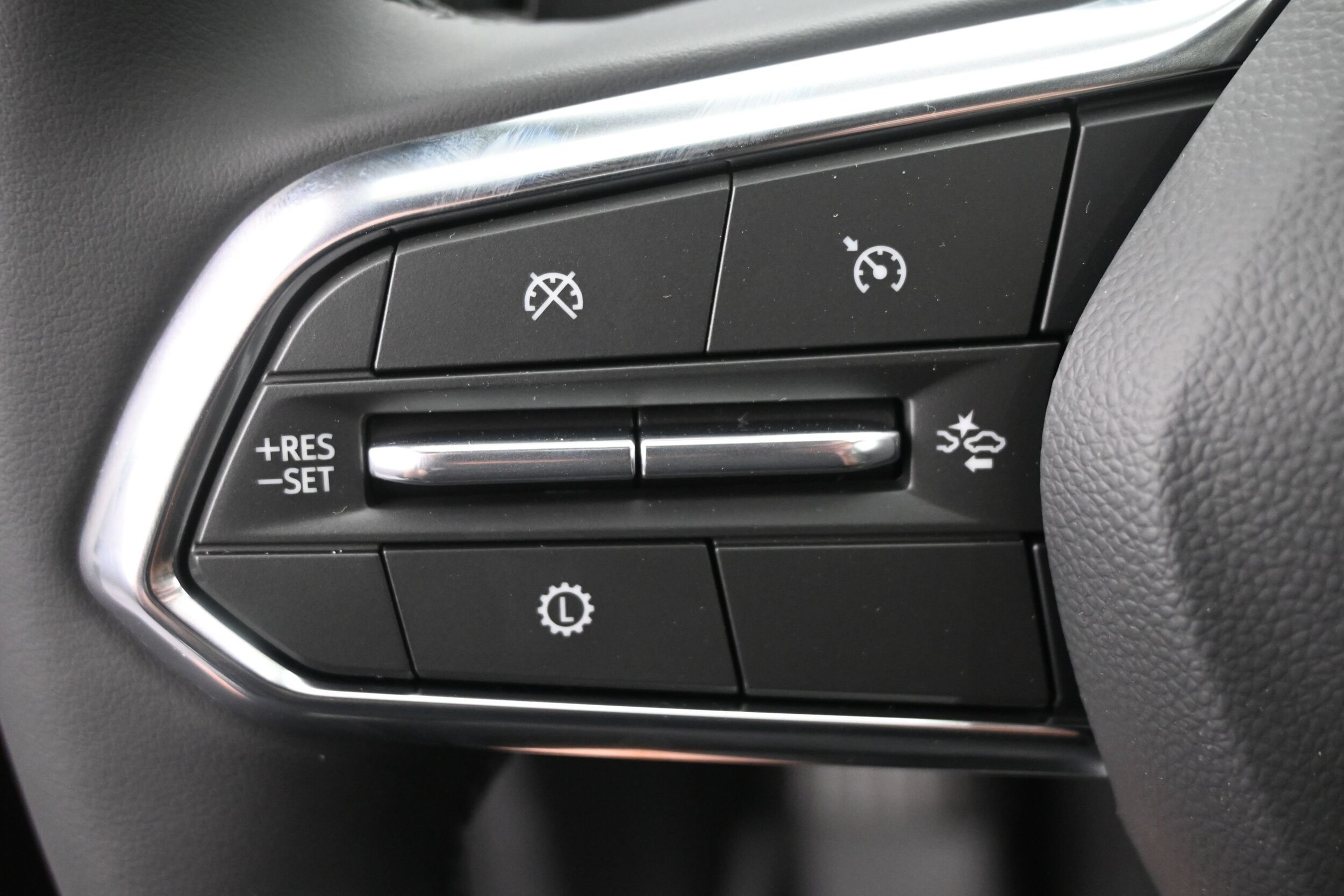2027 Chevrolet Equinox LT - Photo 27