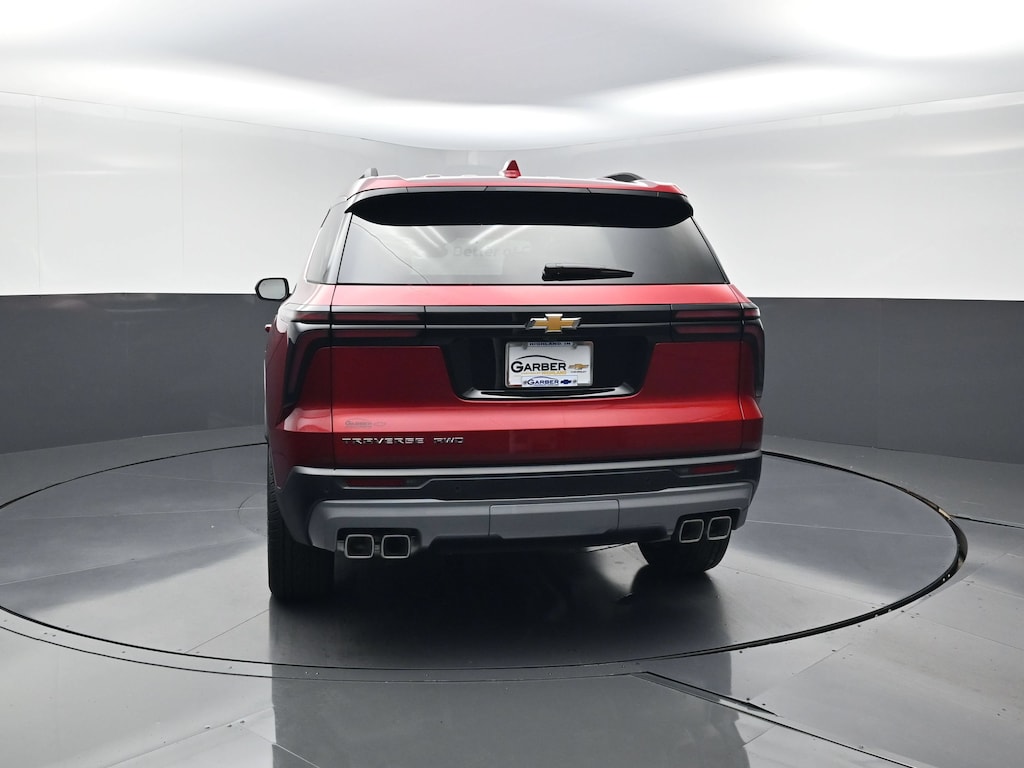 New 2027 Chevrolet Traverse LT SUV