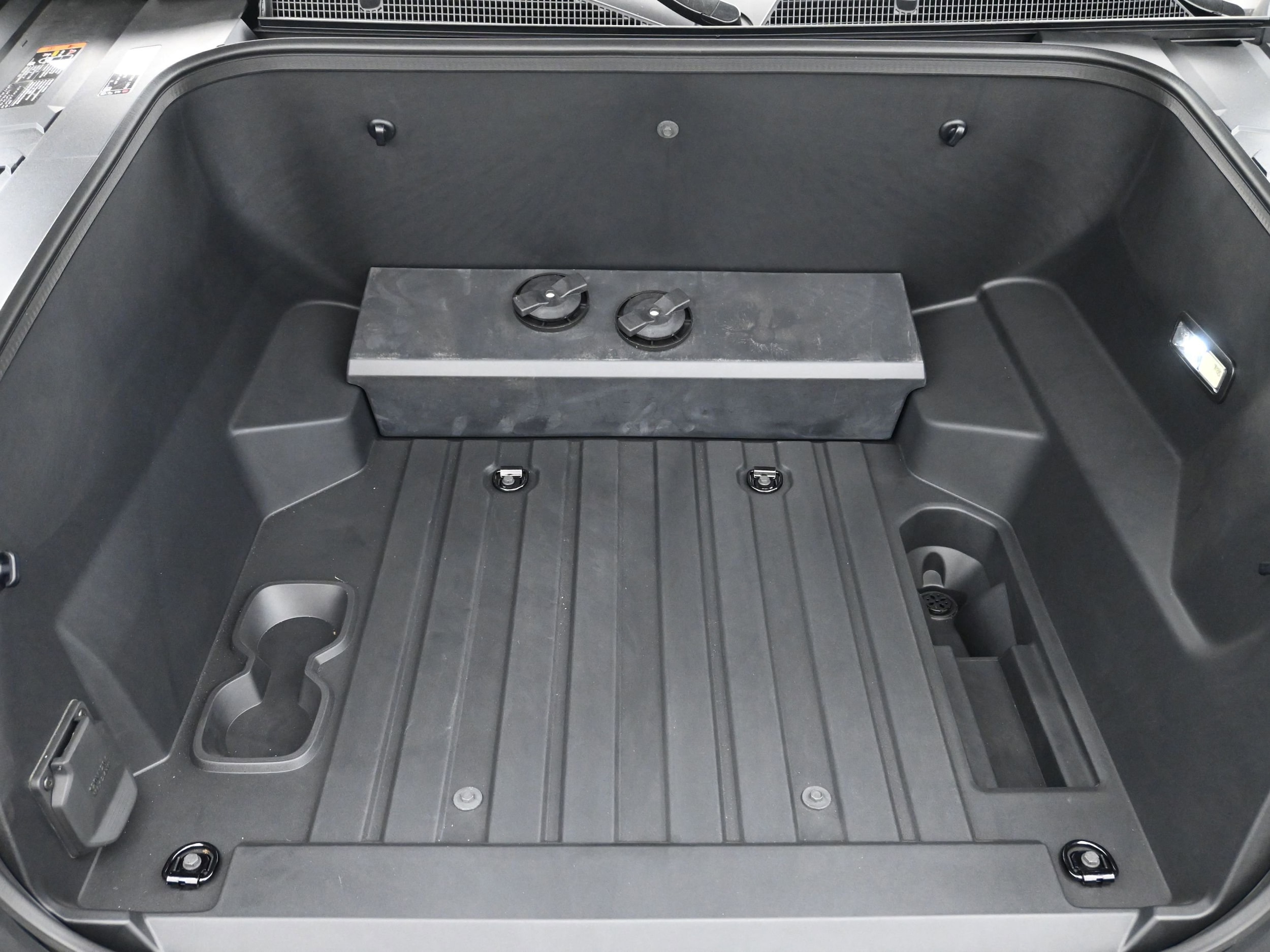 2026 Chevrolet Silverado EV LT - Photo 67