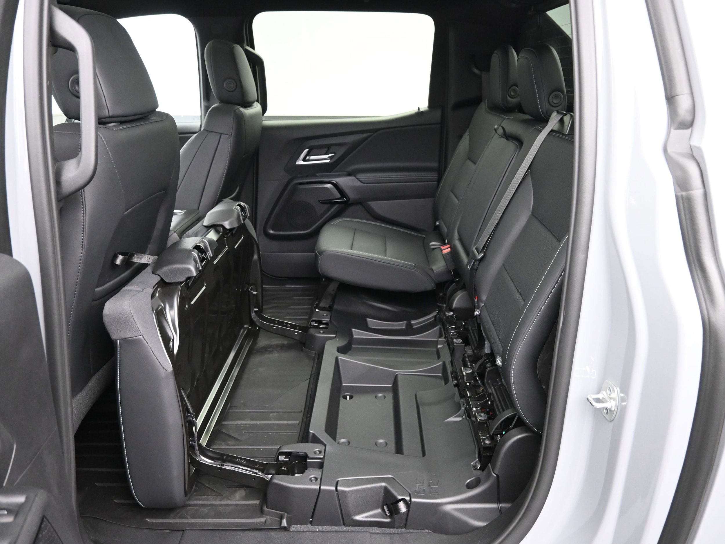 2026 Chevrolet Silverado EV LT - Photo 58