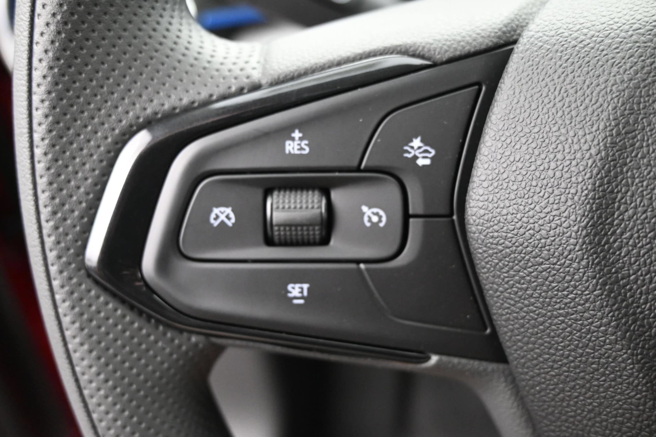 2026 Chevrolet Trax LT - Photo 25