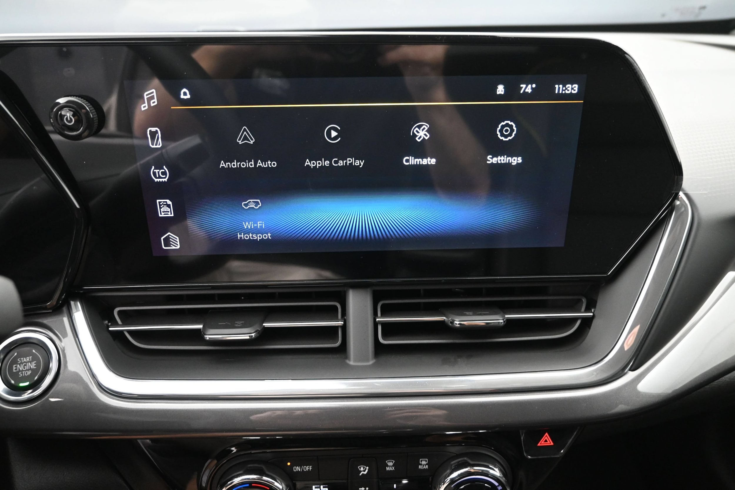 2026 Chevrolet Trax Activ - Photo 34