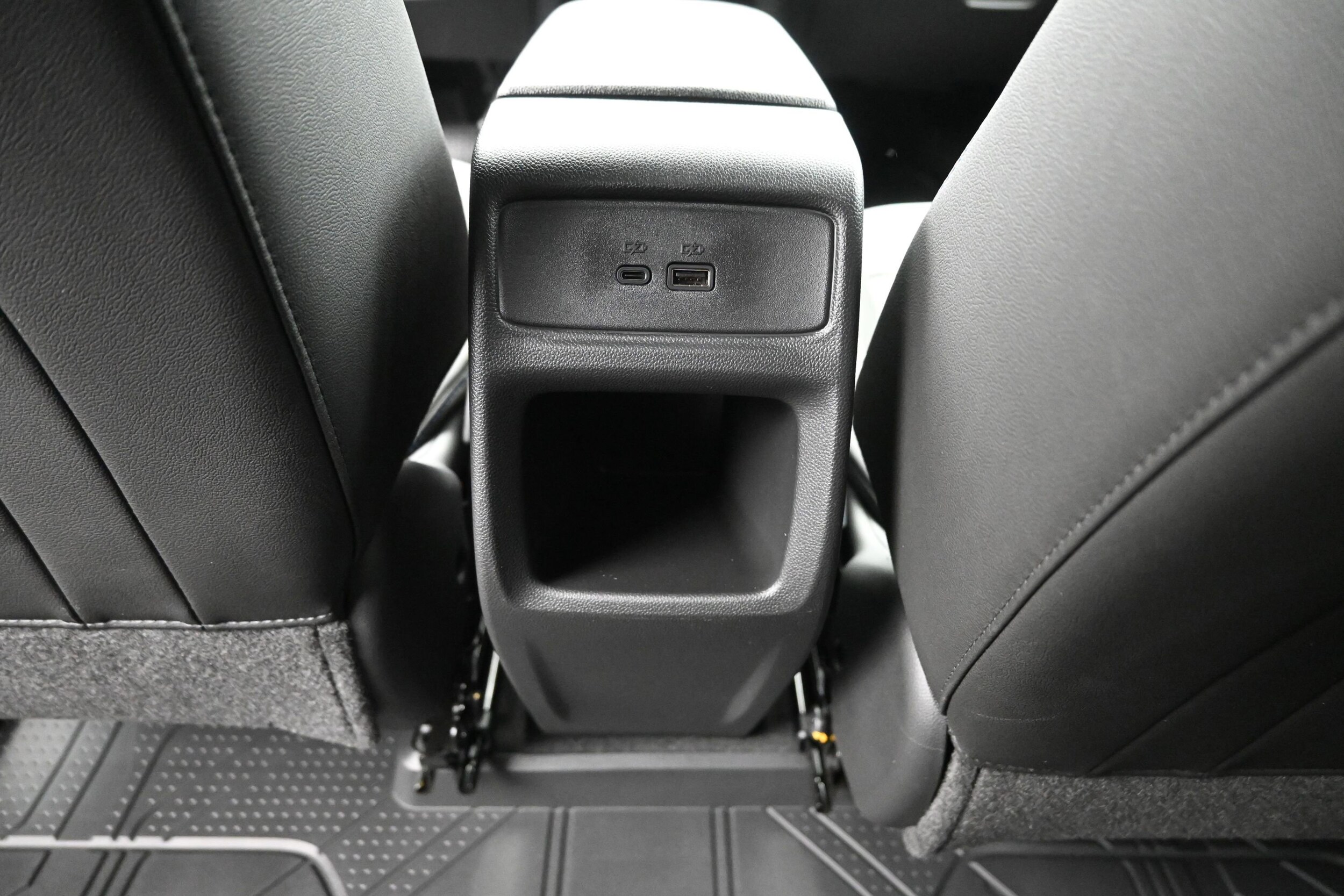 2026 Chevrolet Trax LT - Photo 45