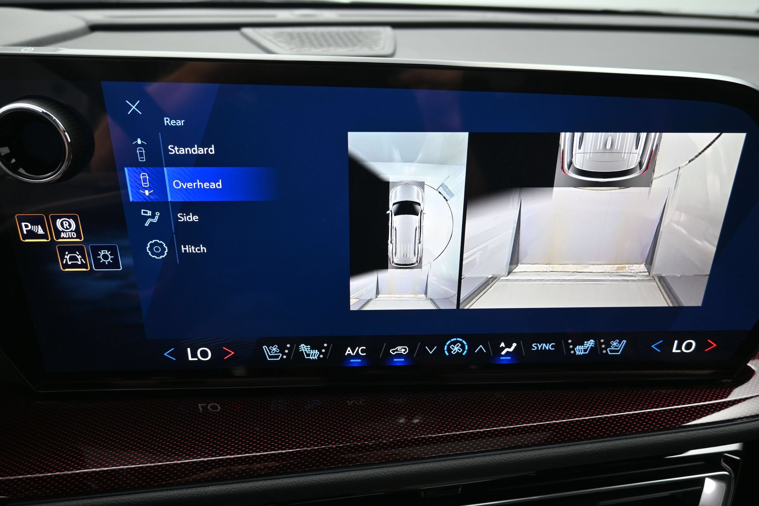 2027 Chevrolet Traverse RS - Photo 40
