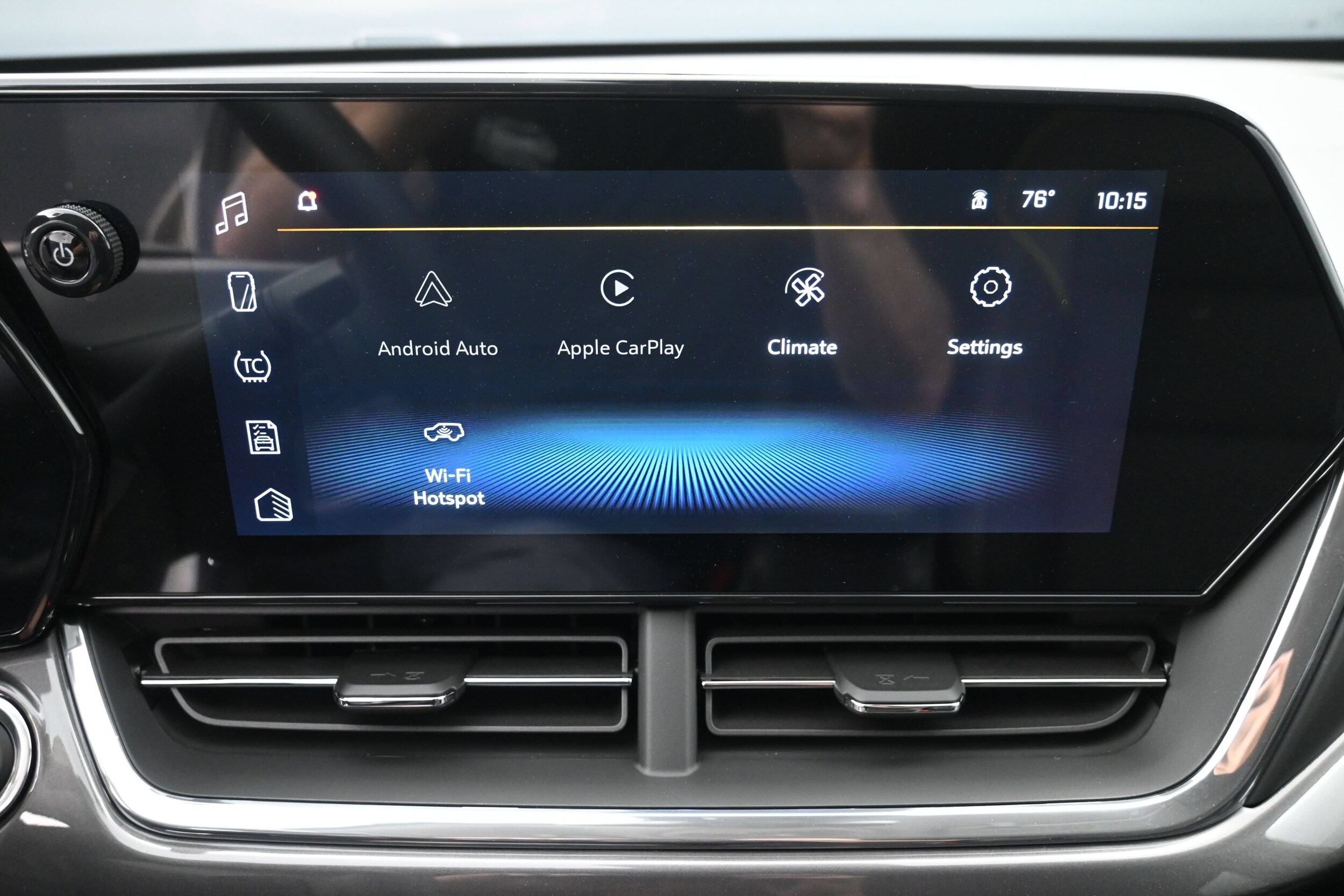 2026 Chevrolet Trax Activ - Photo 34