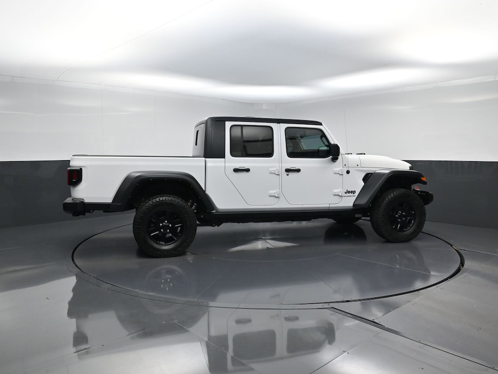 Used 2022 Jeep Gladiator Mojave Truck Crew Cab