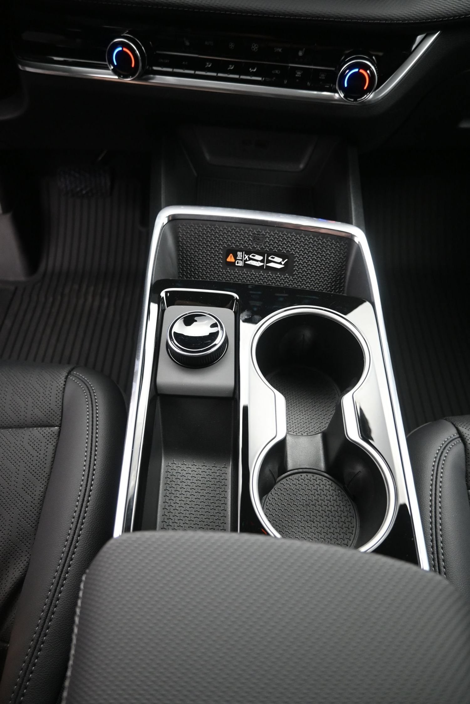 2027 Chevrolet Equinox LT - Photo 42