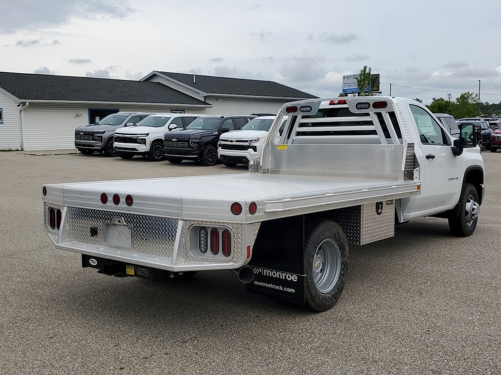 New 2026 Chevrolet Silverado 3500 HD Chassis Cab Work Truck Truck