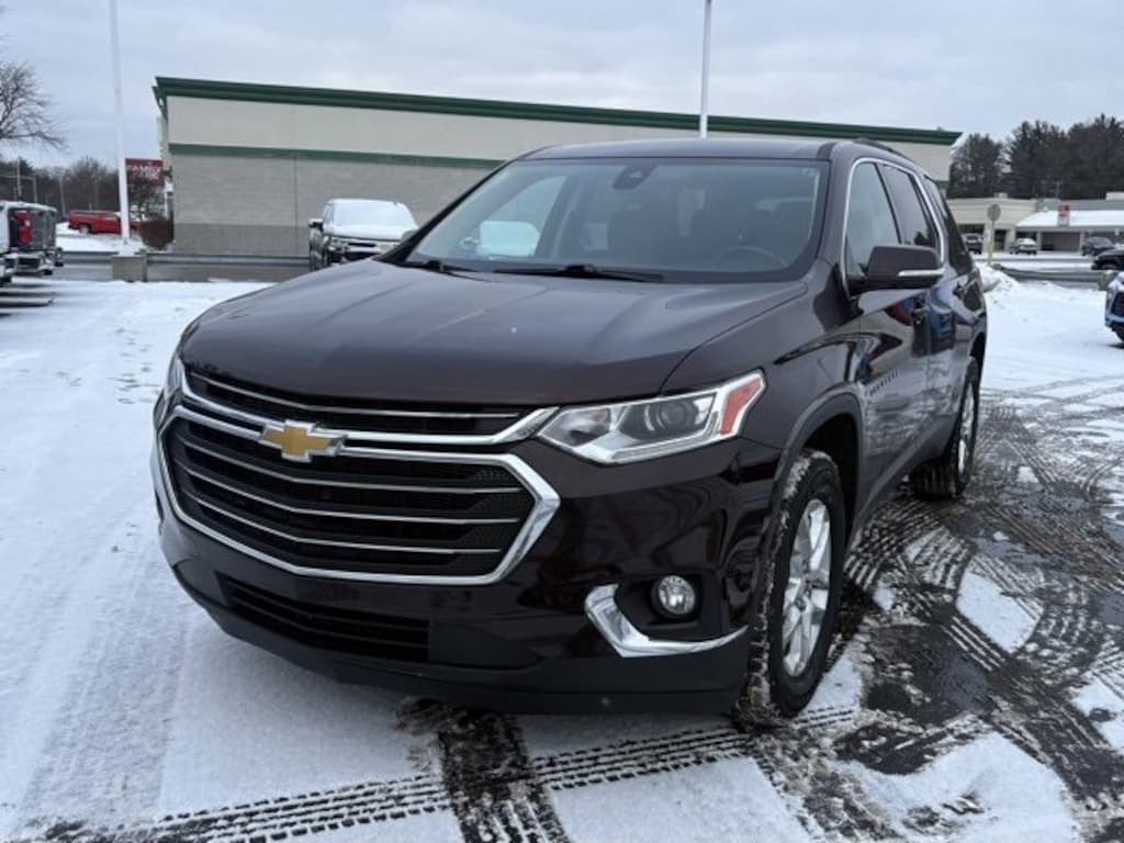 Used 2020 Chevrolet Traverse LT Cloth SUV