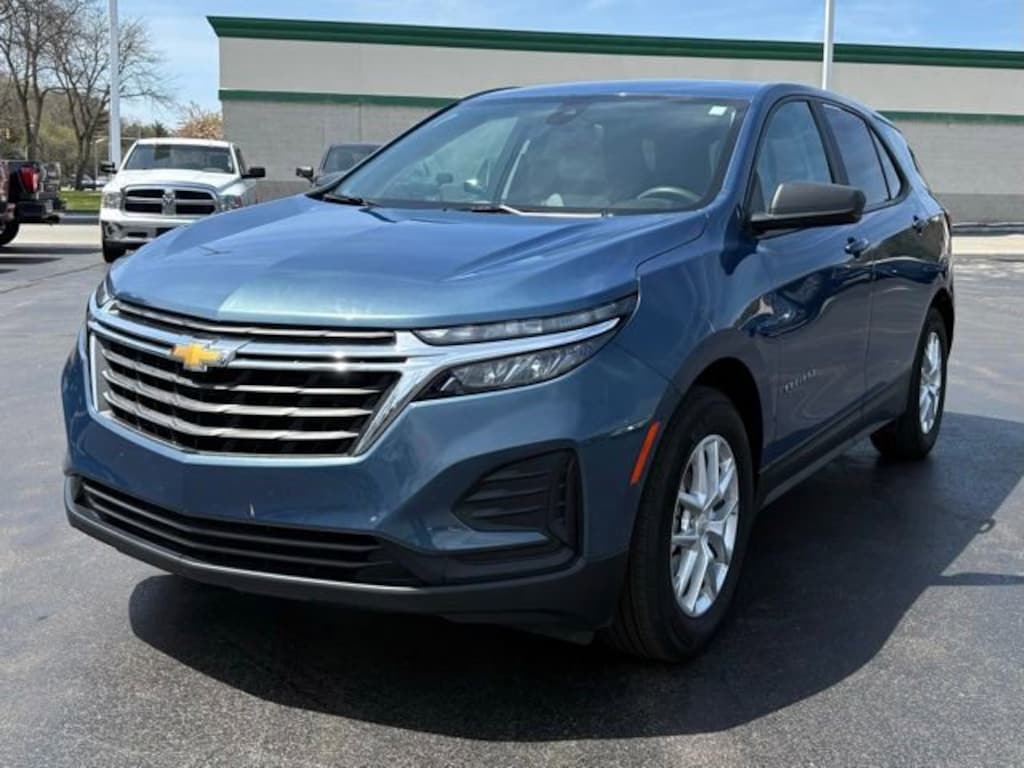 Used 2024 Chevrolet Equinox LS SUV