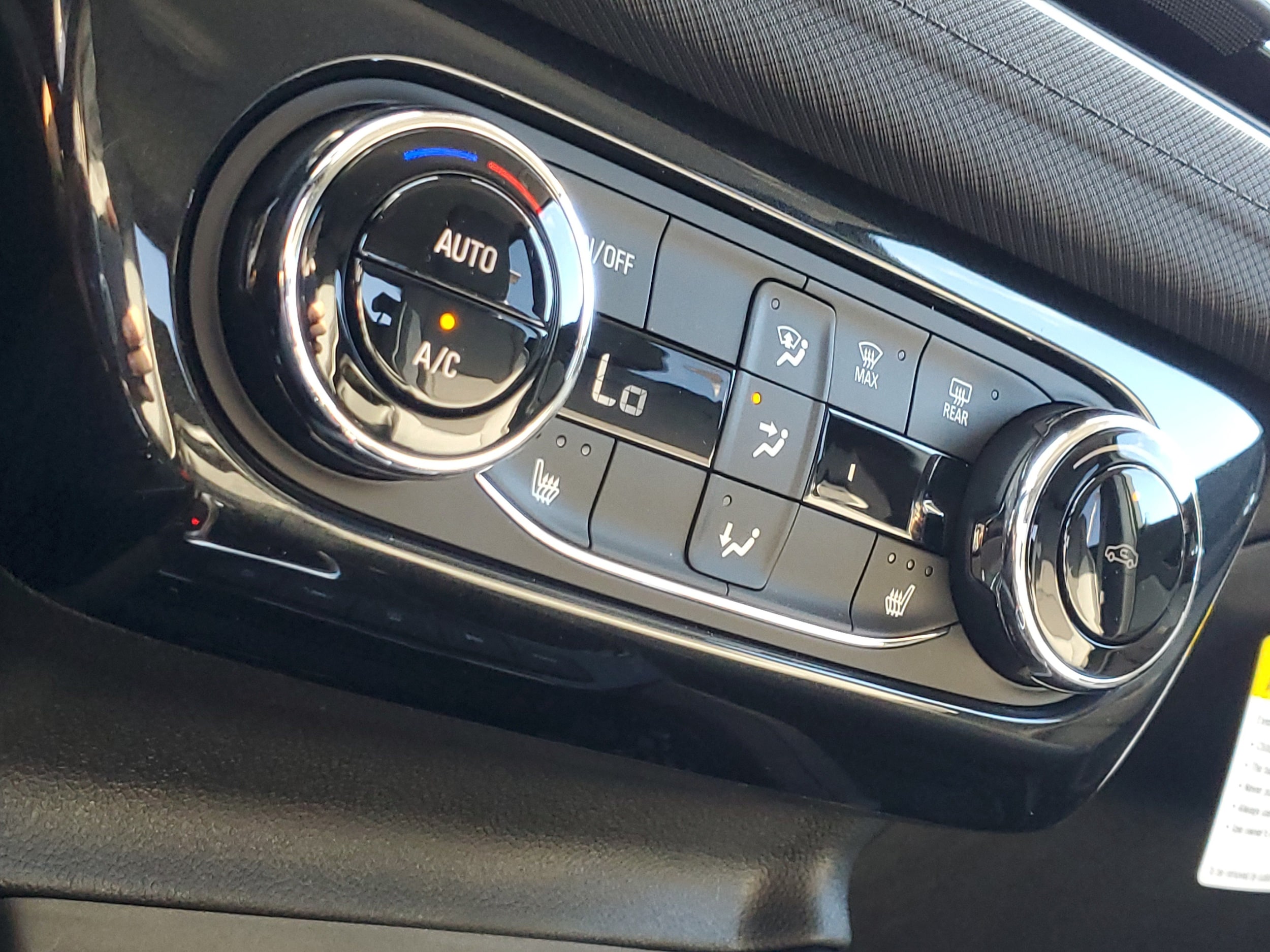 2026 Chevrolet Trailblazer LT - Photo 17