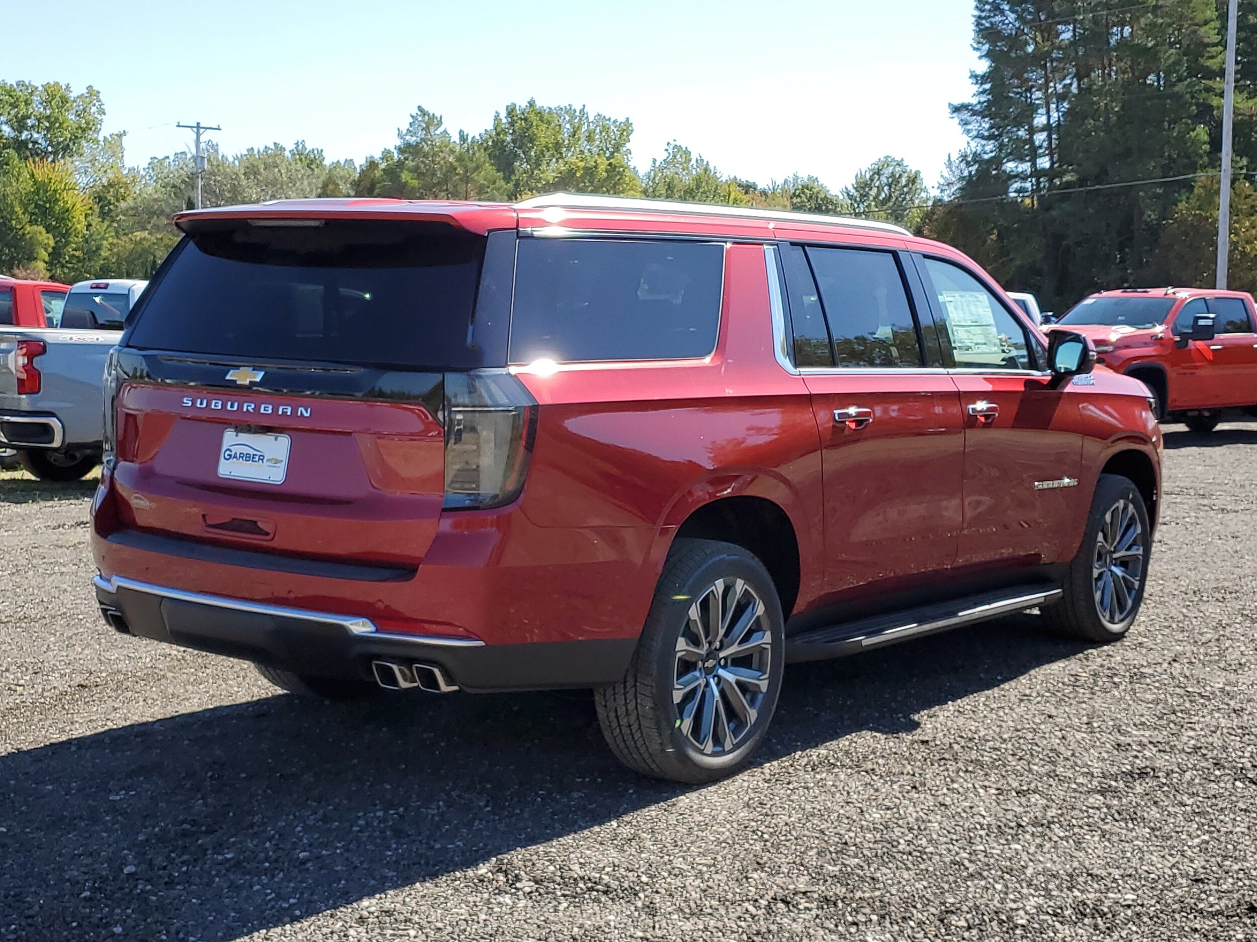 2026 Chevrolet Suburban High Country photo 4