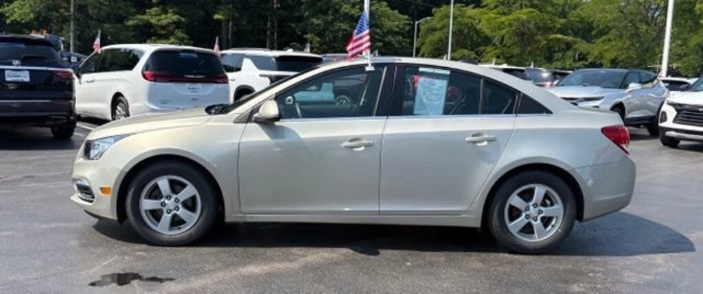 Used 2016 Chevrolet Cruze Limited LT Sedan
