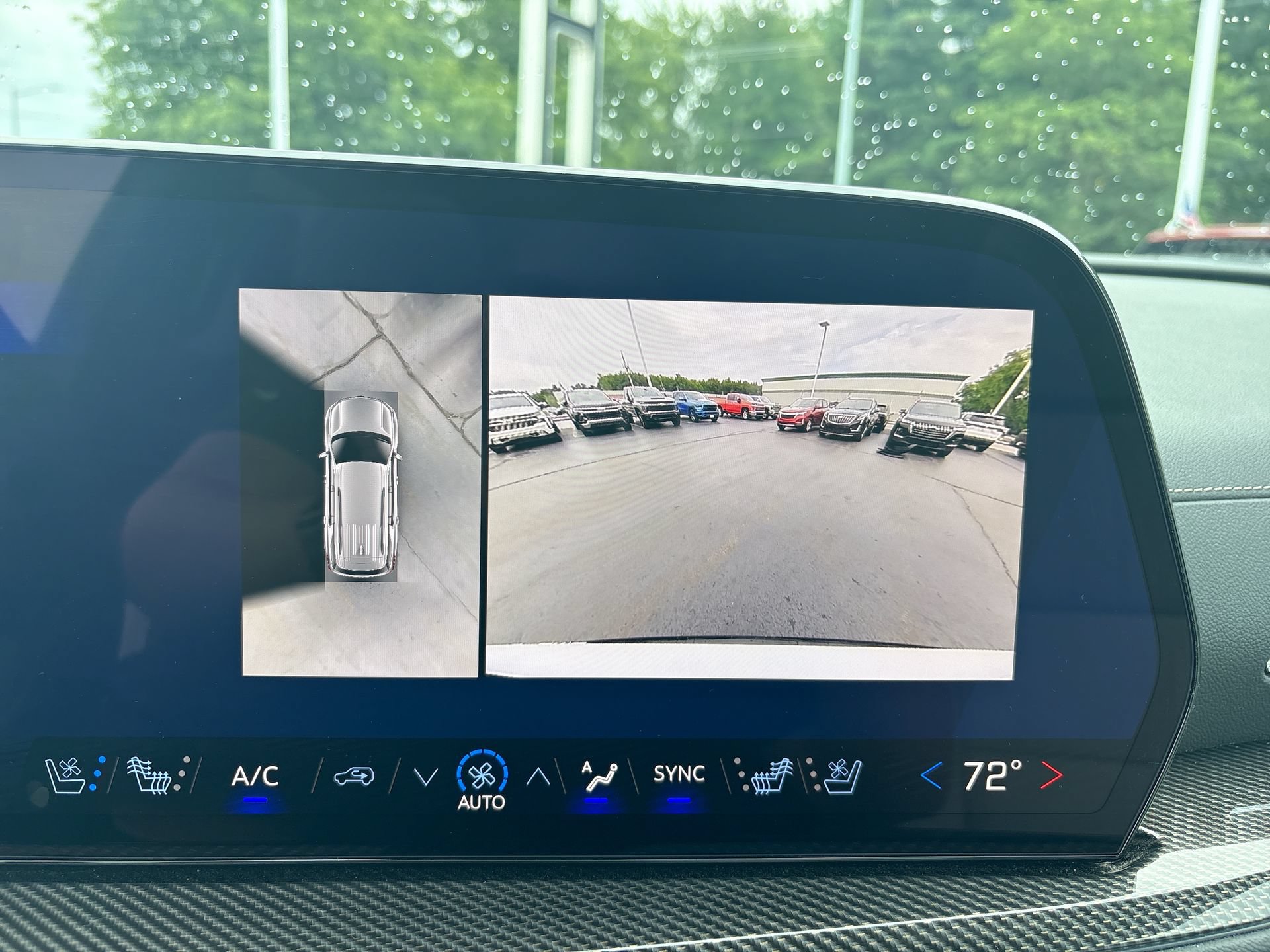 2026 Chevrolet Traverse High Country - Photo 16