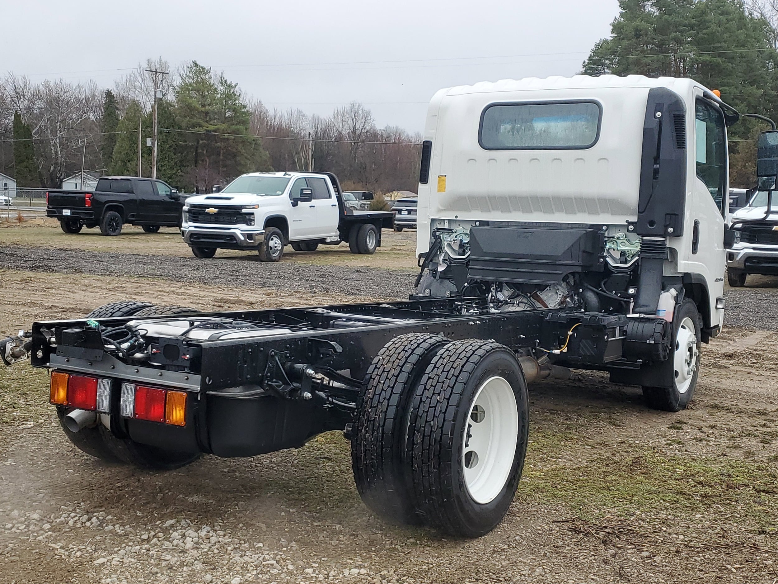 2026 Chevrolet LCF 4500 Regular Cab RWD Cab Chassis for sale #TS205861 - photo 2