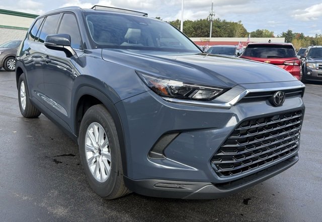 2024 Toyota Grand Highlander XLE's photo