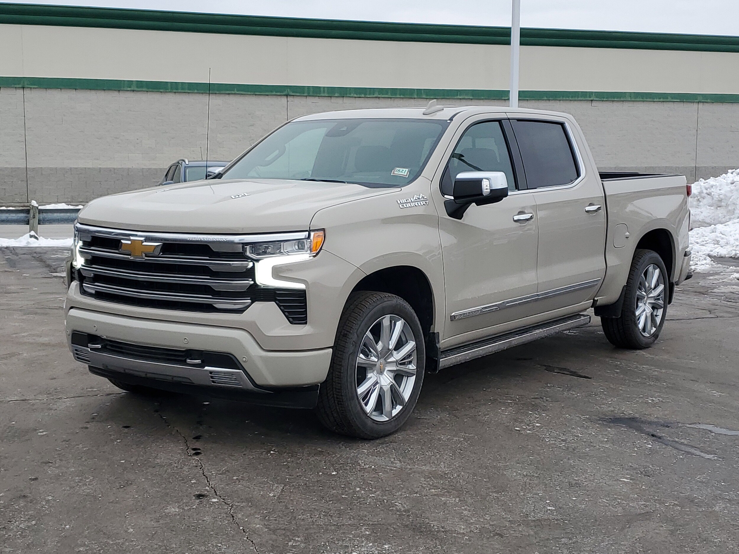 2026 Chevrolet Silverado 1500 High Country Sport photo 2