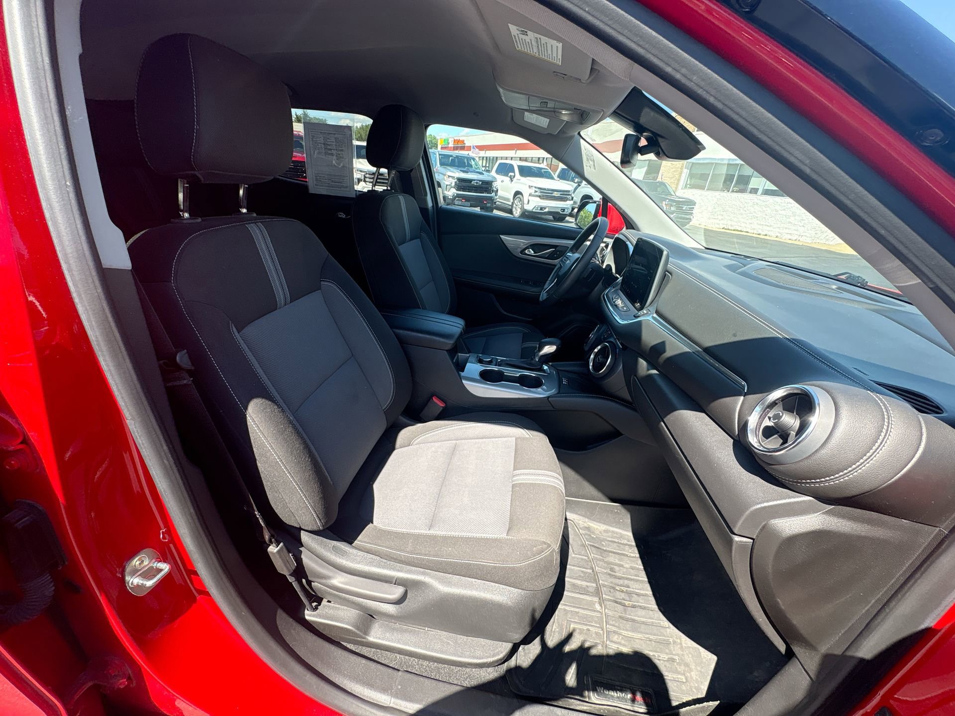 2023 Chevrolet Blazer 2LT - Photo 24