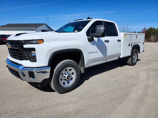 2025 Chevrolet Silverado 3500HD photo 4