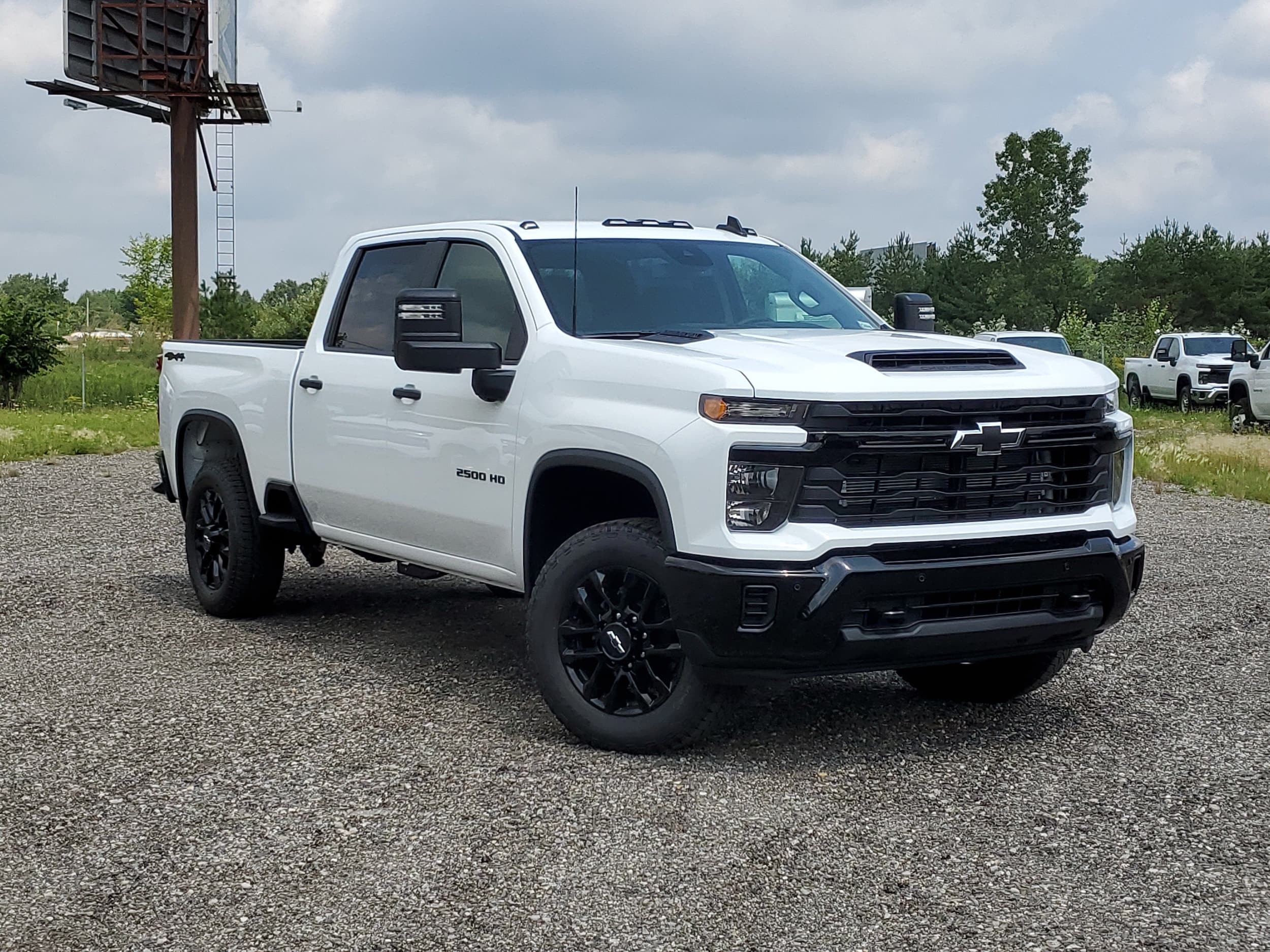 2026 Chevrolet Silverado 2500 Crew Cab 4WD Pickup for sale #TF365114 - photo 1